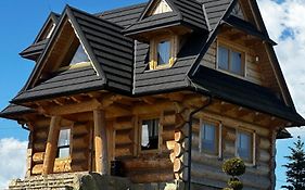 SZAŁAS CHALET NA WIYRCHU Gospodarstwo Agroturystyczne Baciary